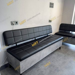 Modern tasarım berber bekleme koltuğu - Şık ve konforlu bekleme alanı çözümü.