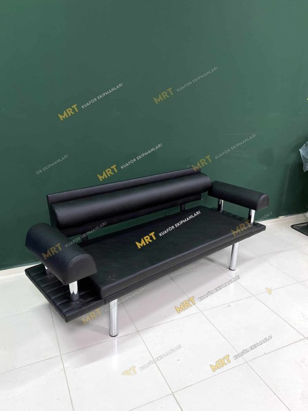 Krom ayaklı ve şık görünümlü MRT-703 kuaför salonu bekleme koltuğu.