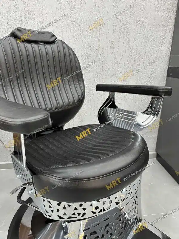 Berber Koltuğu MRT-125 5 Modern salon dekorasyonlarına mükemmel uyum sağlayan berber koltuk modeli