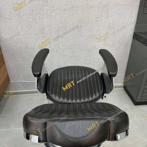 Koltuğun sırt bölgesi tamamen geriye yatabilir, üstün müşteri konforu sağlar.