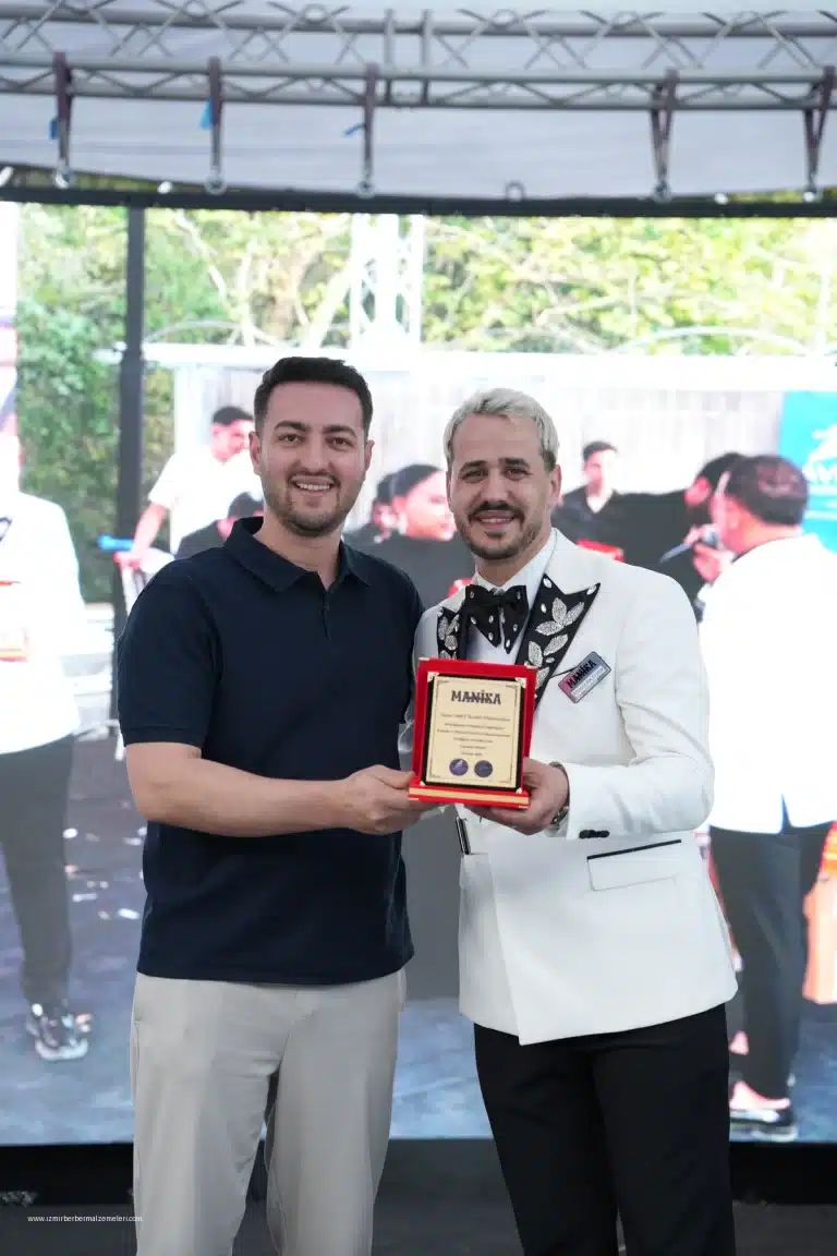 Manisa Hair Fest 2026 MRT Kuaför Ekipmanları sponsorluk plaket töreni