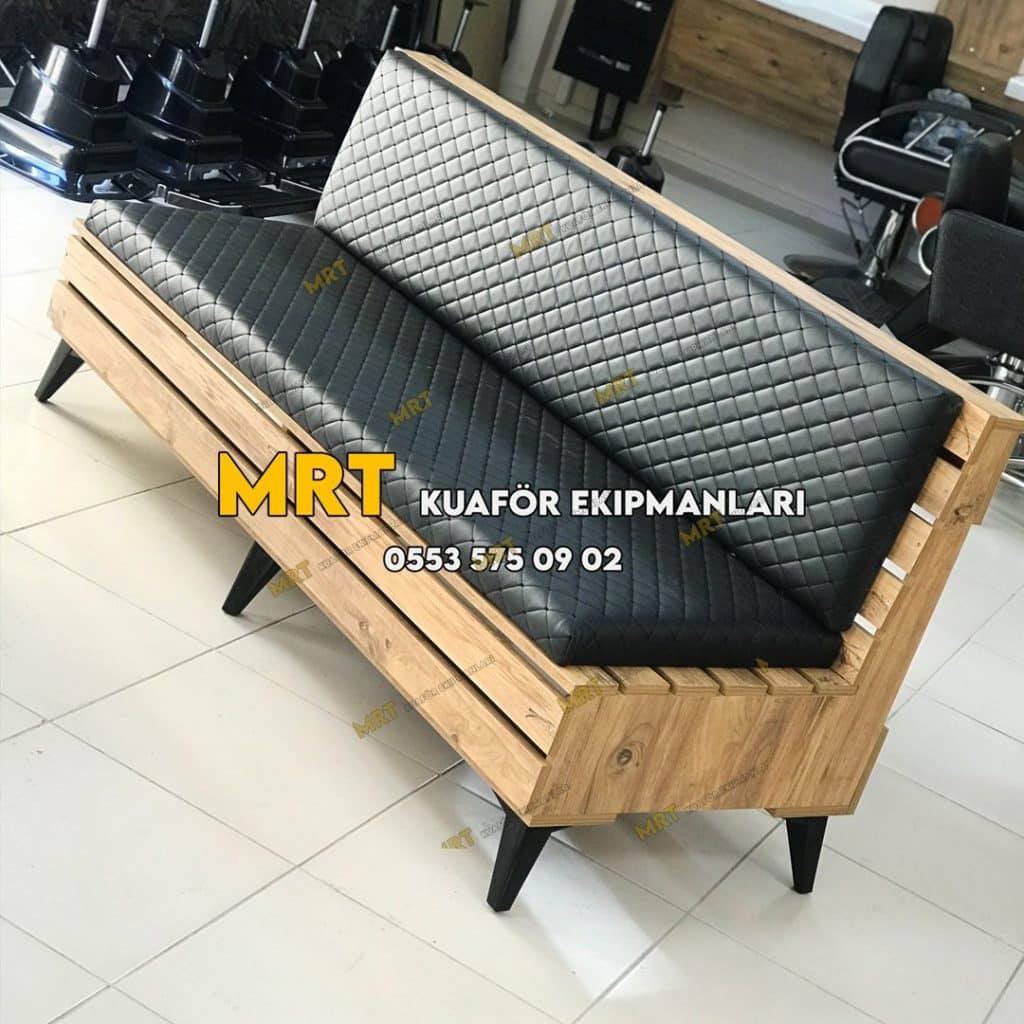 Balıkesir berber salonu için sandıklı ve ahşap detaylı bekleme koltuğu